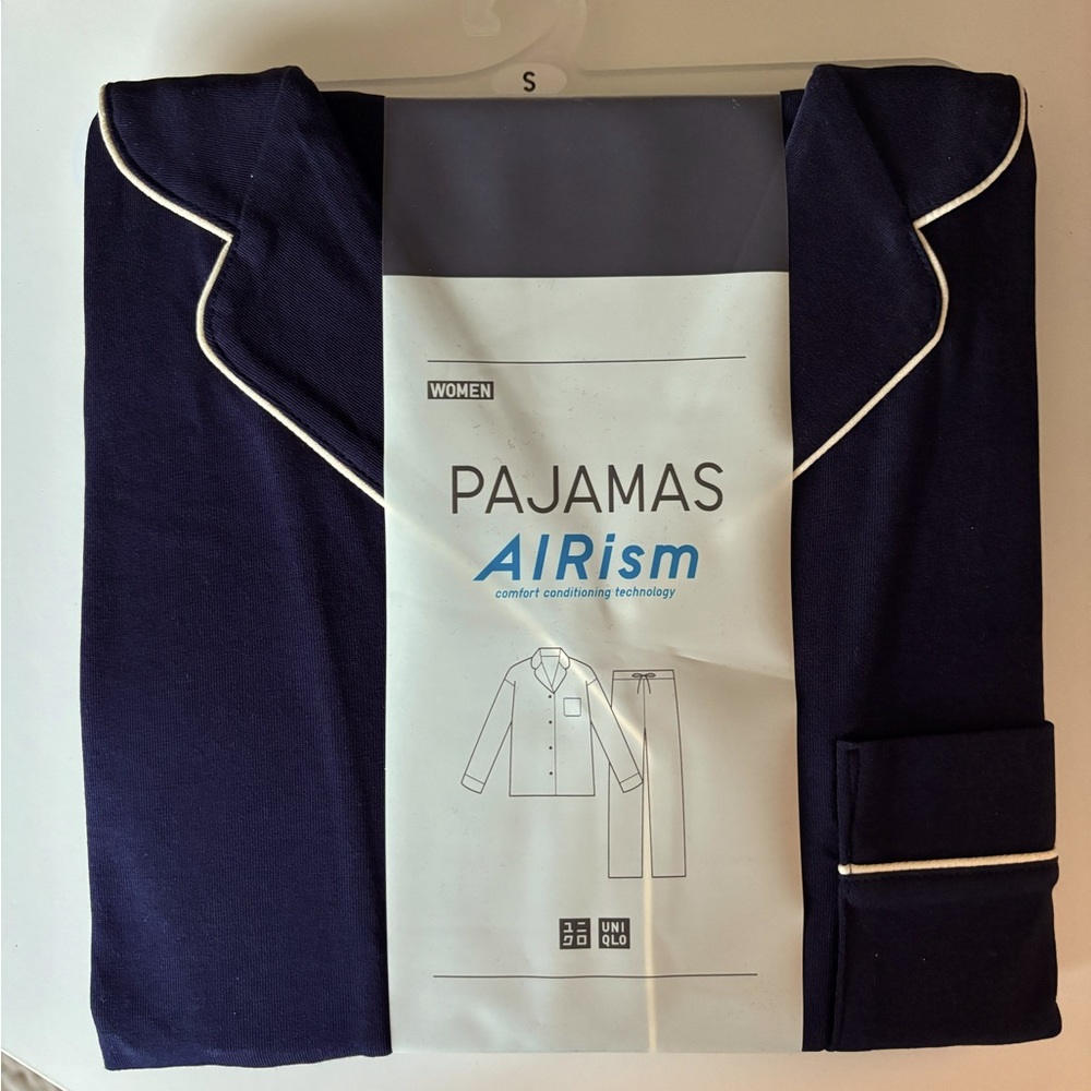 NEW Uniqlo AIRism Pajamas, Size Small, Navy